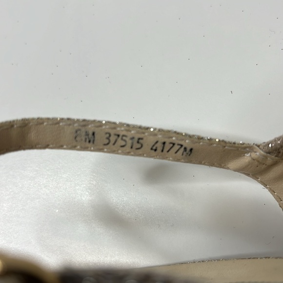 Touch Ups size 8 strappy, glittery wedges - Picture 9 of 9